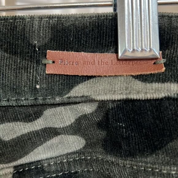 Anthropologie Pilcro High Rise Skinny Pants - Picture 11 of 11